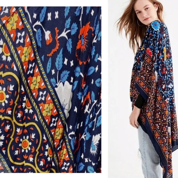 New Free People Magic Dance Border Print Kimono - Picture 3 of 8